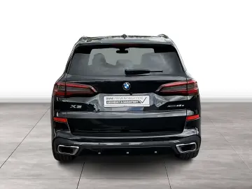 BMW X5 xDrive45e M SPORT LC PROF PANO LUFT E-SITZE