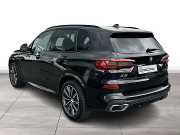 BMW X5 xDrive45e M SPORT LC PROF PANO LUFT E-SITZE