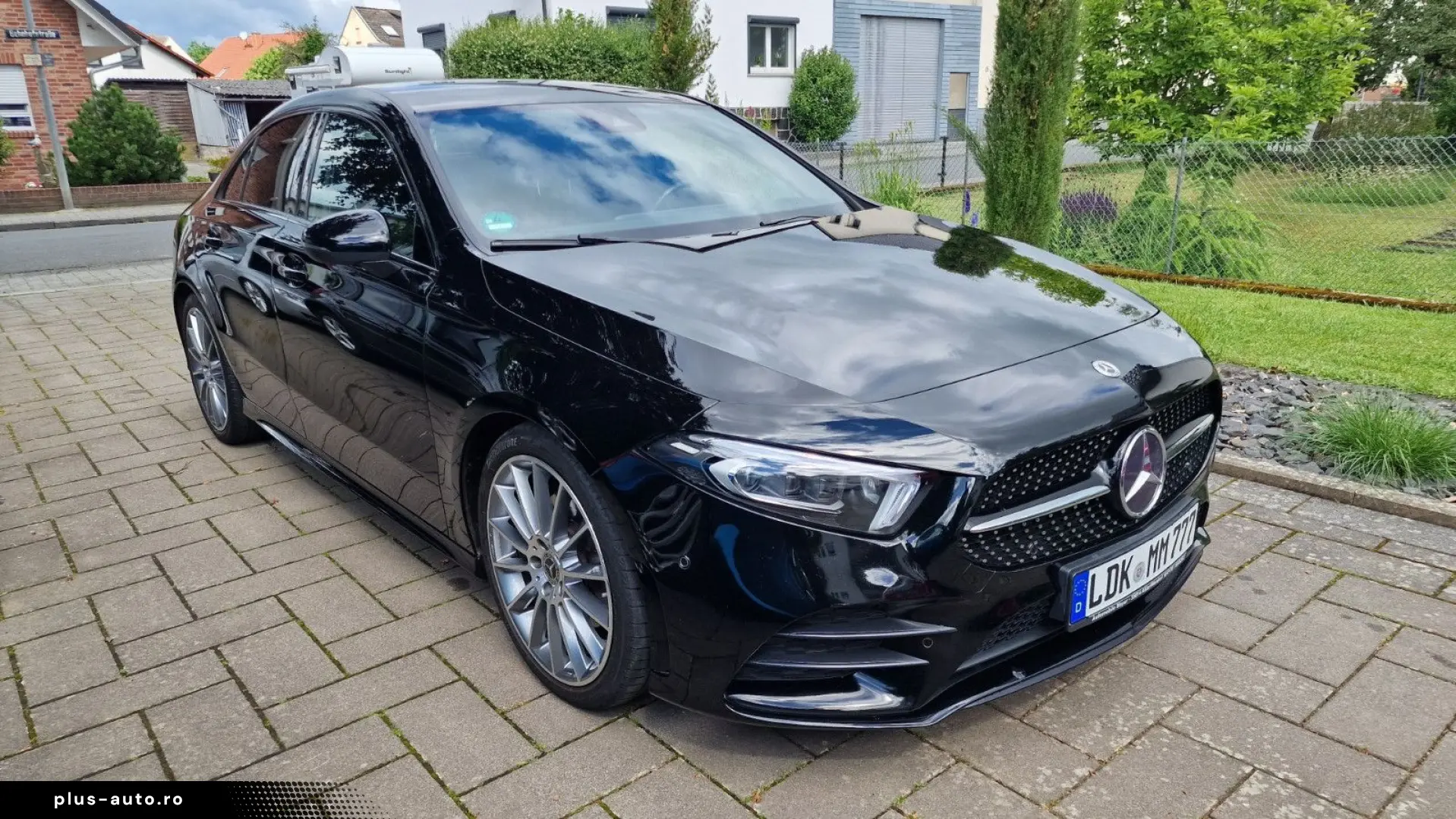 MERCEDES-BENZ A 220 d Limousine AMG Line  Standhz  Night