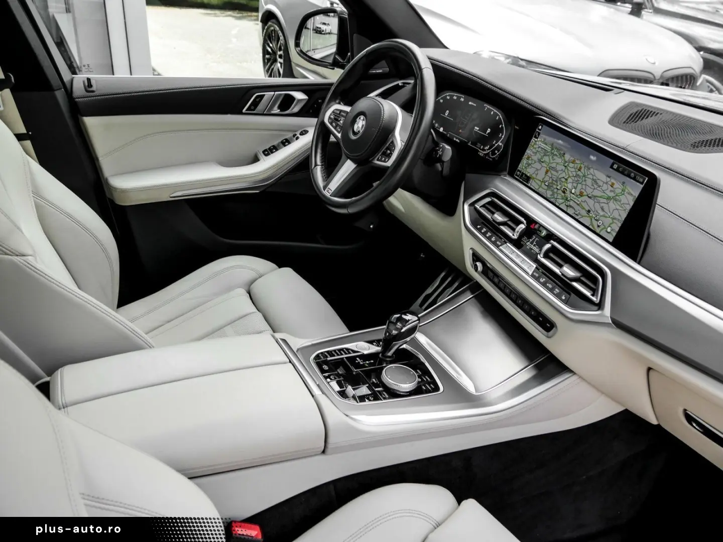 BMW X5 xDrive45e M SPORT AHK PANO HuD ACC H K 360