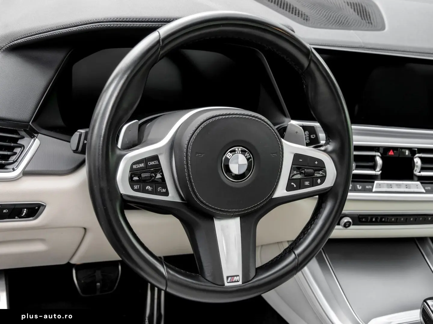 BMW X5 xDrive45e M SPORT AHK PANO HuD ACC H K 360