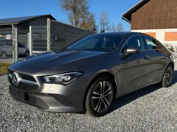 MERCEDES-BENZ CLA 180 d Limo  Navi  Ambiente  Kamera  LED