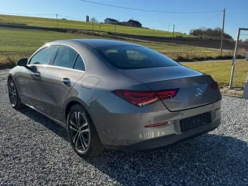MERCEDES-BENZ CLA 180 d Limo  Navi  Ambiente  Kamera  LED