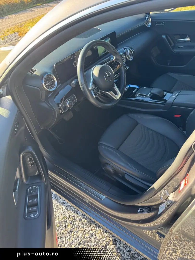 MERCEDES-BENZ CLA 180 d Limo  Navi  Ambiente  Kamera  LED