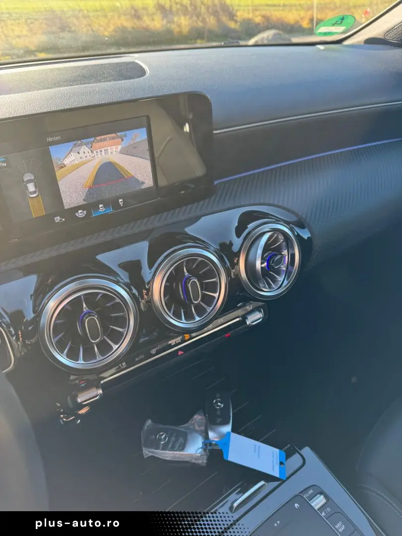 MERCEDES-BENZ CLA 180 d Limo  Navi  Ambiente  Kamera  LED
