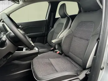 RENAULT Captur II Techno DAB LED RFK Klimaaut. PDC