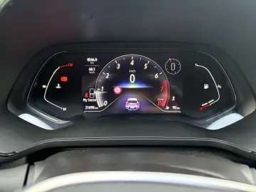 RENAULT Captur II Techno DAB LED RFK Klimaaut. PDC