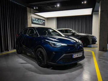 TOYOTA C-HR CLASSY