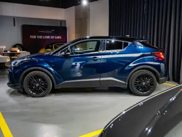 TOYOTA C-HR CLASSY