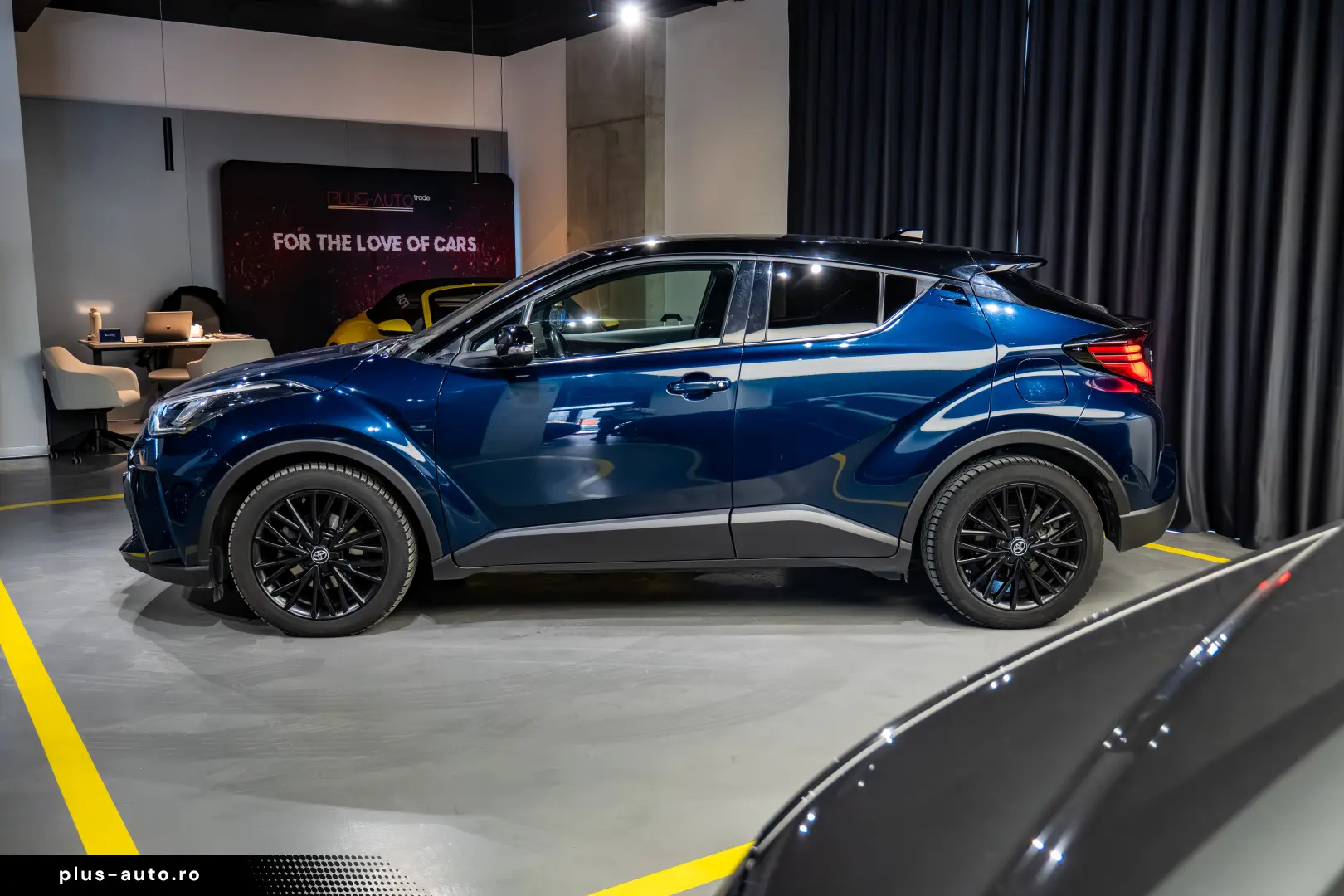 TOYOTA C-HR CLASSY