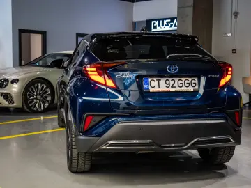 TOYOTA C-HR CLASSY