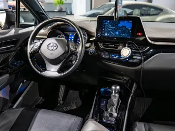 TOYOTA C-HR CLASSY