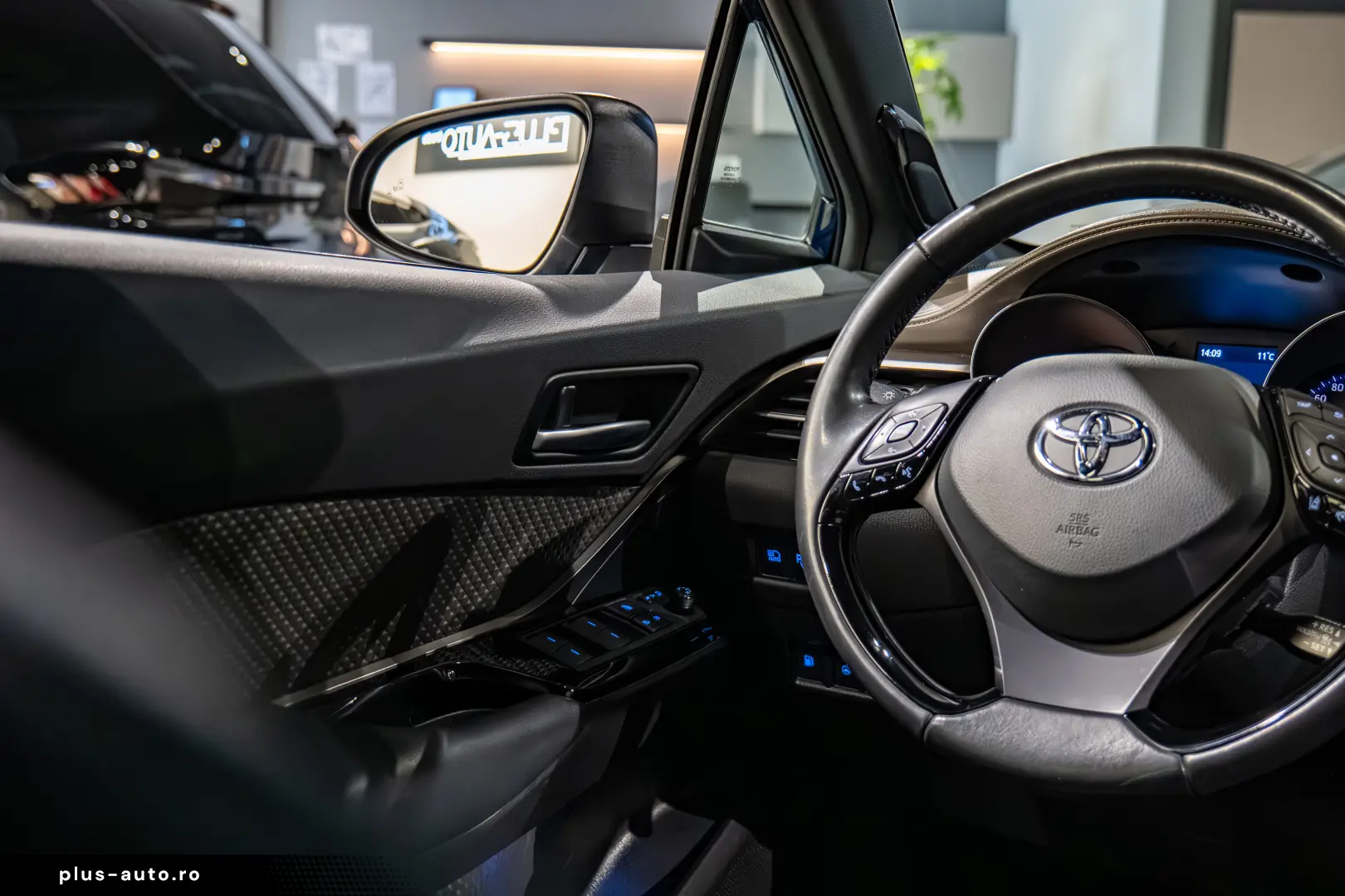 TOYOTA C-HR CLASSY