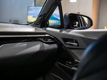 TOYOTA C-HR CLASSY