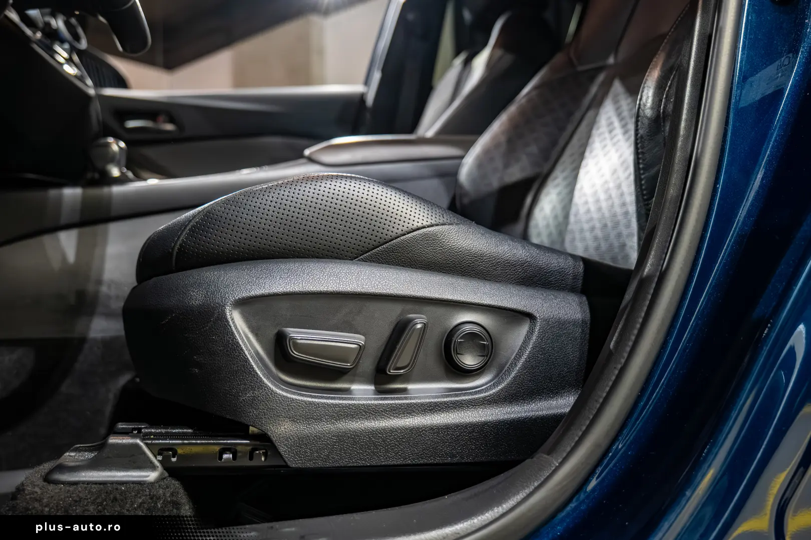 TOYOTA C-HR CLASSY