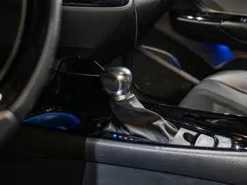 TOYOTA C-HR CLASSY