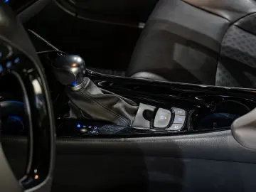 TOYOTA C-HR CLASSY