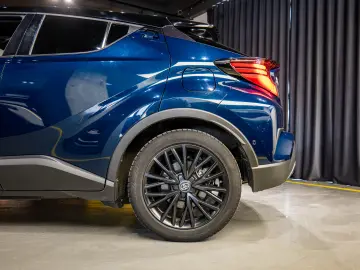 TOYOTA C-HR CLASSY