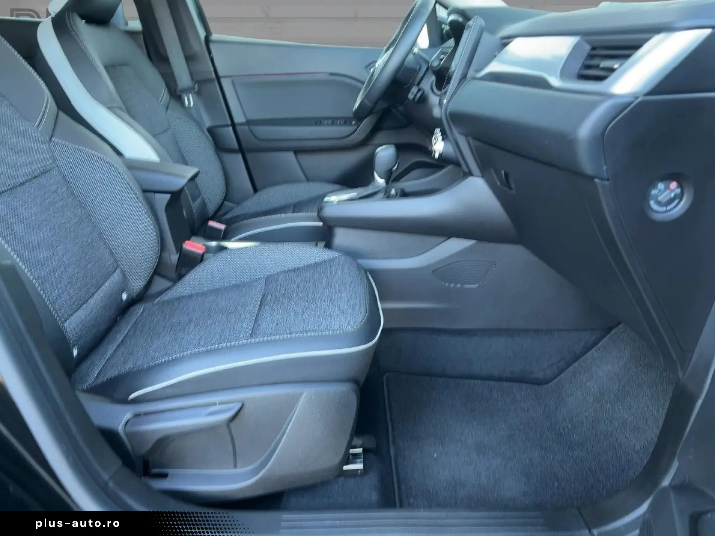 RENAULT Captur TECHNO E-TECH Plug-in 160 Apple CarPlay P