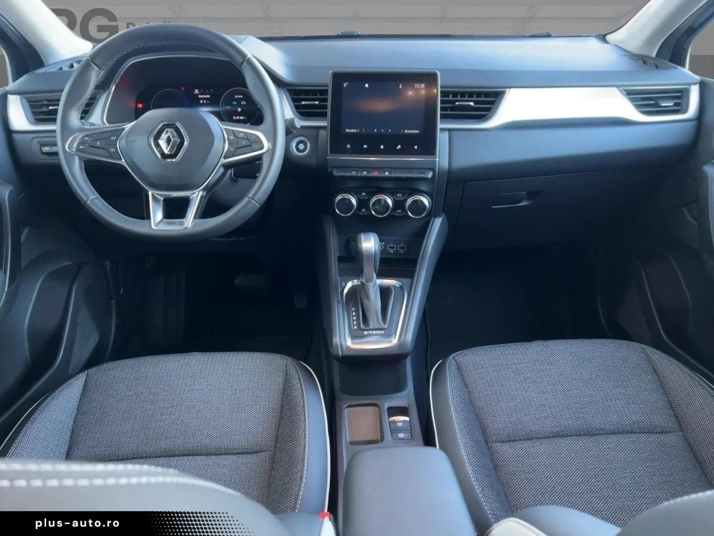 RENAULT Captur TECHNO E-TECH Plug-in 160 Apple CarPlay P