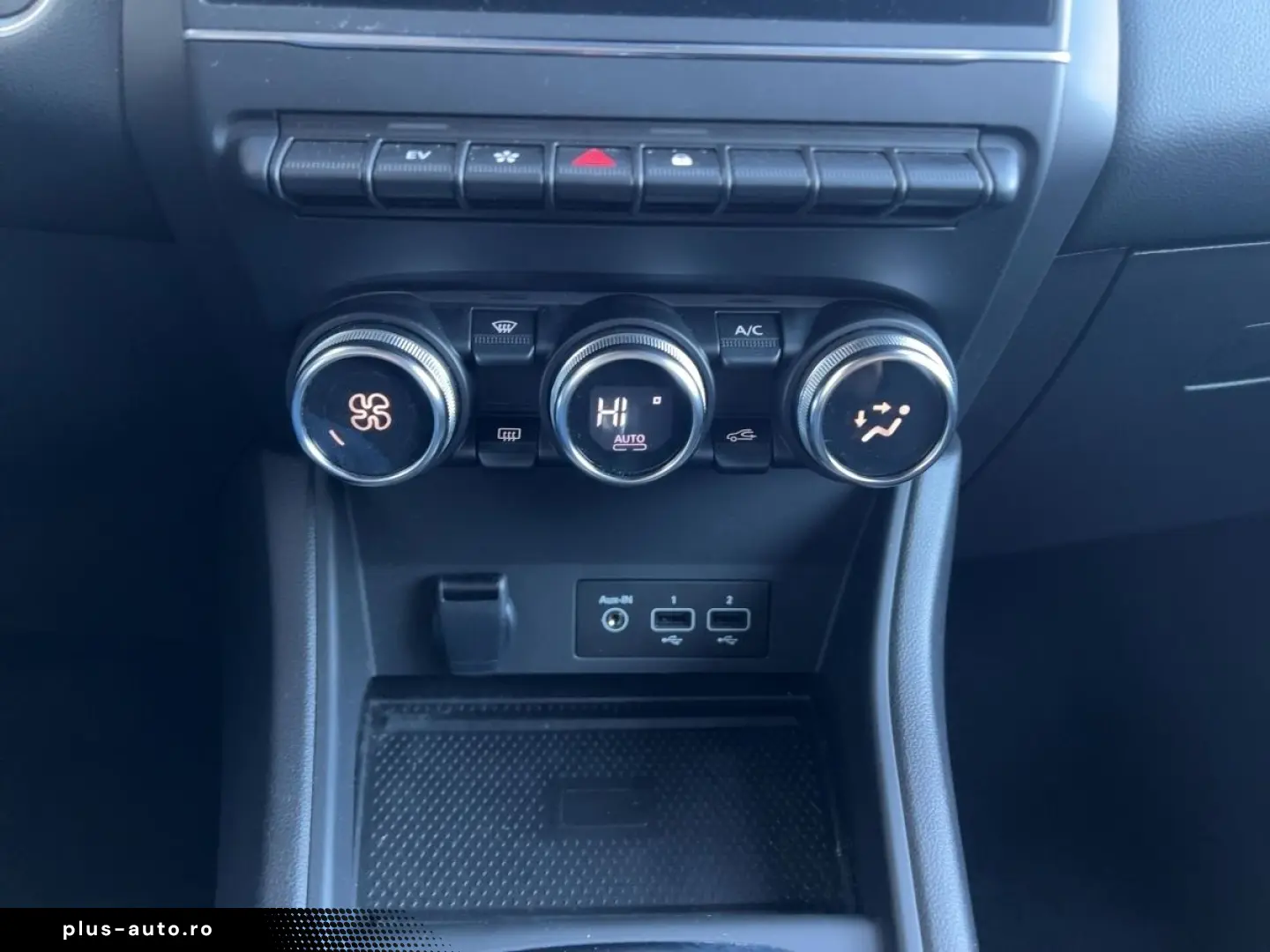 RENAULT Captur TECHNO E-TECH Plug-in 160 Apple CarPlay P