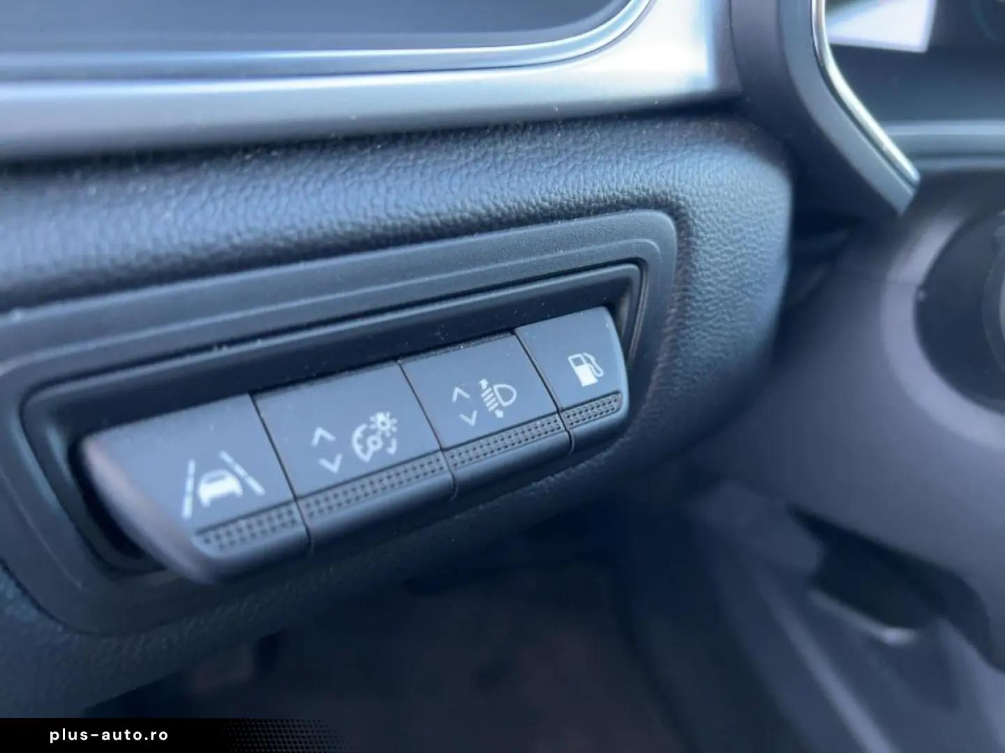 RENAULT Captur TECHNO E-TECH Plug-in 160 Apple CarPlay P