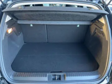 RENAULT Captur TECHNO E-TECH Plug-in 160 Apple CarPlay P