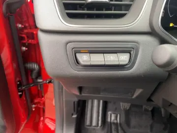 RENAULT Captur II 1.3 TCe 140 Mild-Hybrid GPF Techno  LM
