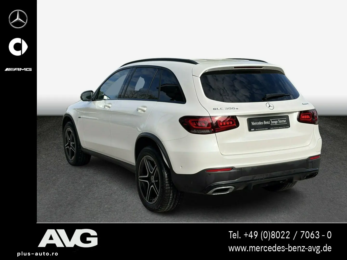 MERCEDES-BENZ GLC 300 e 4M AMG-LINE LED Pano-Dach 360 Night