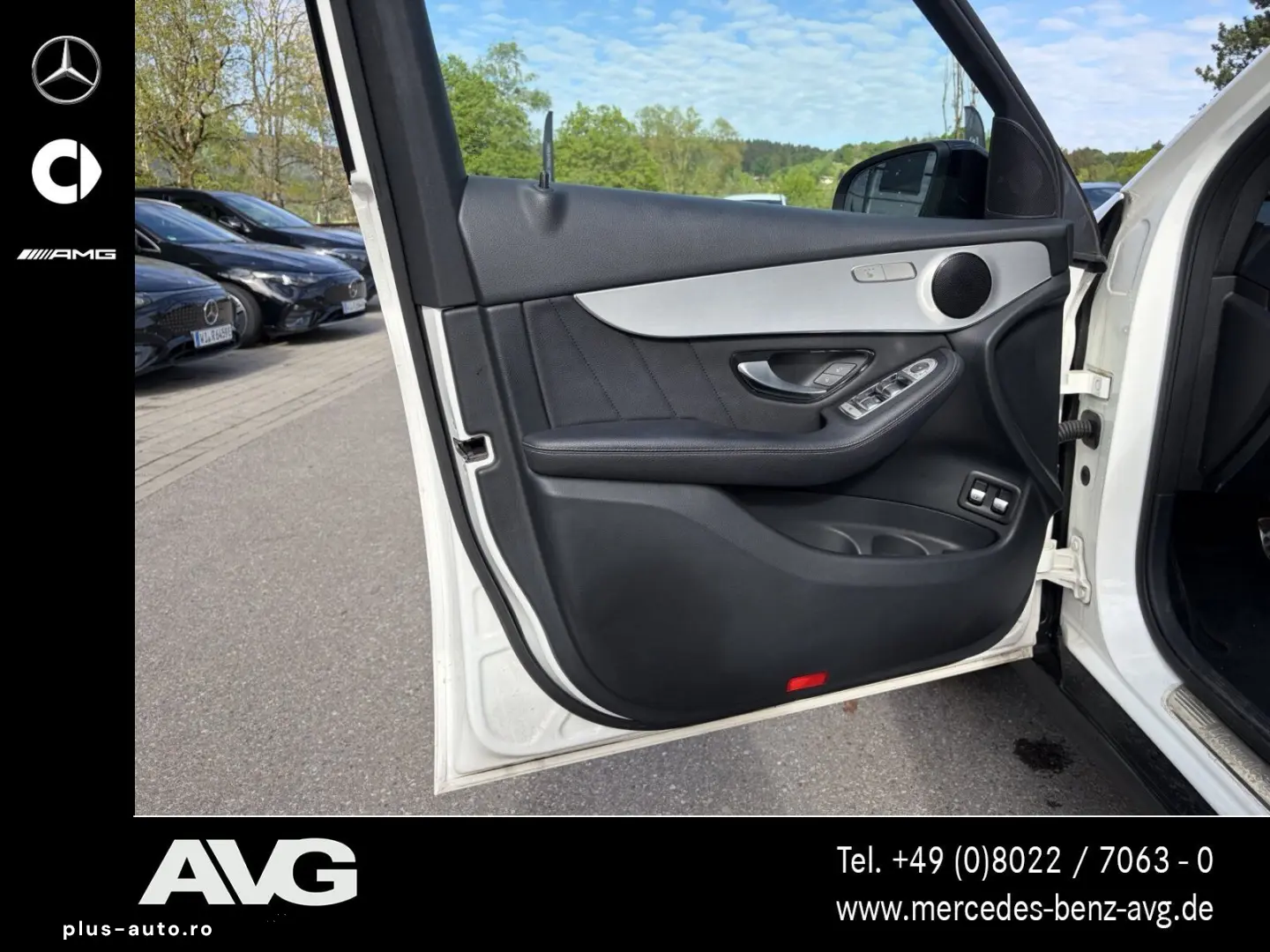 MERCEDES-BENZ GLC 300 e 4M AMG-LINE LED Pano-Dach 360 Night