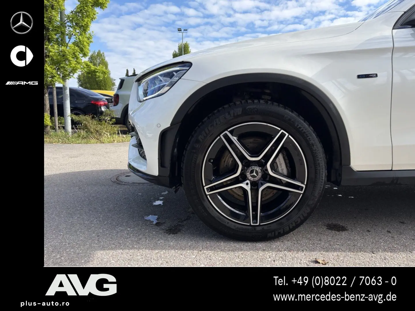 MERCEDES-BENZ GLC 300 e 4M AMG-LINE LED Pano-Dach 360 Night