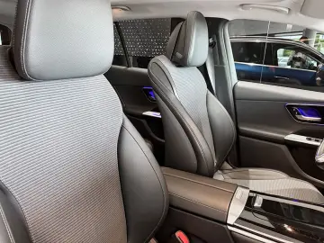 MERCEDES-BENZ GLC 200 4M AVANTG LED PANO 360KAMERA