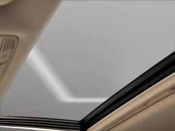 MERCEDES-BENZ GLC 300 e Coupe Exclusive Memory Sdach