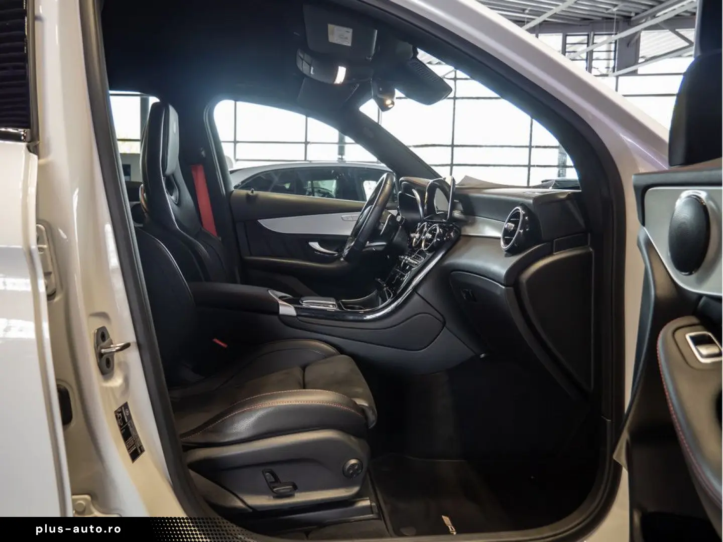 MERCEDES-BENZ GLC 43 AMG 4M AHK Pano SHD Sounds.