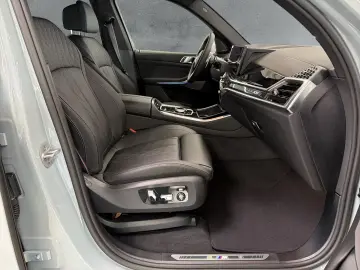 BMW X5 xDrive50e M Sport Pro LMR 22'' Park-Assistent