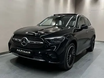 MERCEDES-BENZ GLC200 AMG LINE 4M  1.HAND BURM PANO 360