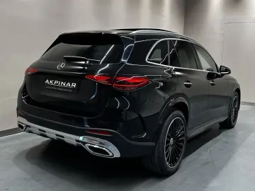 MERCEDES-BENZ GLC200 AMG LINE 4M  1.HAND BURM PANO 360