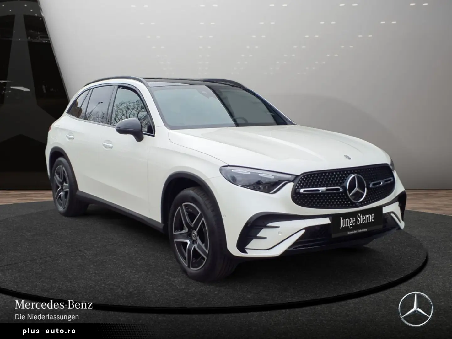 MERCEDES-BENZ GLC 300 d 4M AMG Night Pre  FAP Pano AHK