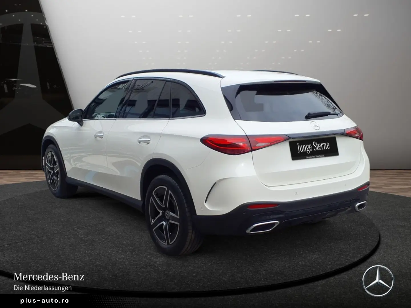 MERCEDES-BENZ GLC 300 d 4M AMG Night Pre  FAP Pano AHK