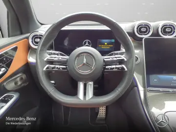 MERCEDES-BENZ GLC 300 d 4M AMG Night Pre  FAP Pano AHK