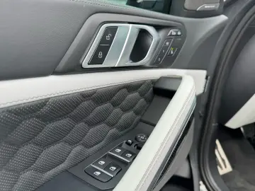 BMW X6 M Competition PANO AHK DA-Prof PA-Prof