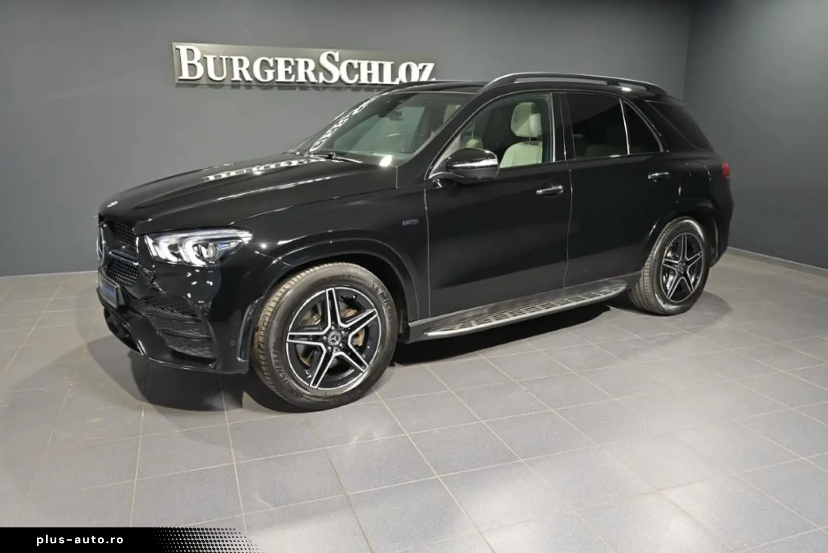 MERCEDES-BENZ GLE 350 de 4M Off-Roader AMG PANO AHK DISTRO
