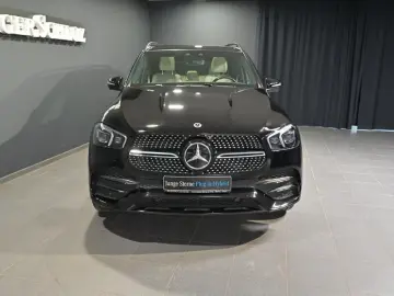 MERCEDES-BENZ GLE 350 de 4M Off-Roader AMG PANO AHK DISTRO