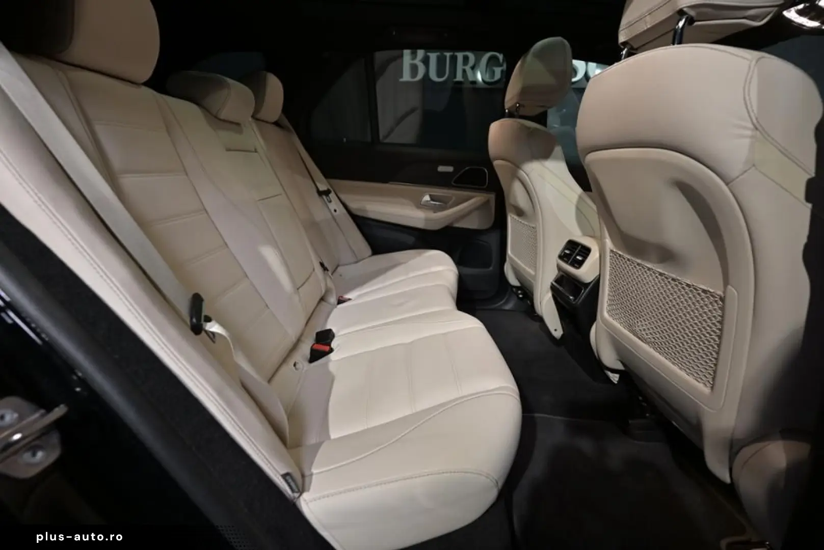 MERCEDES-BENZ GLE 350 de 4M Off-Roader AMG PANO AHK DISTRO