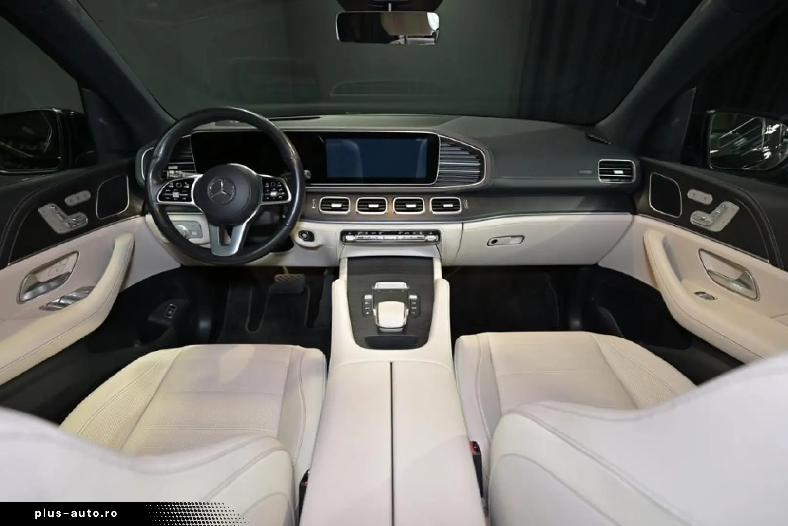 MERCEDES-BENZ GLE 350 de 4M Off-Roader AMG PANO AHK DISTRO