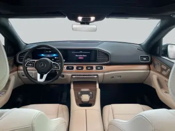 MERCEDES-BENZ GLE 350 de 4M AMG Night 21 AHK Pano