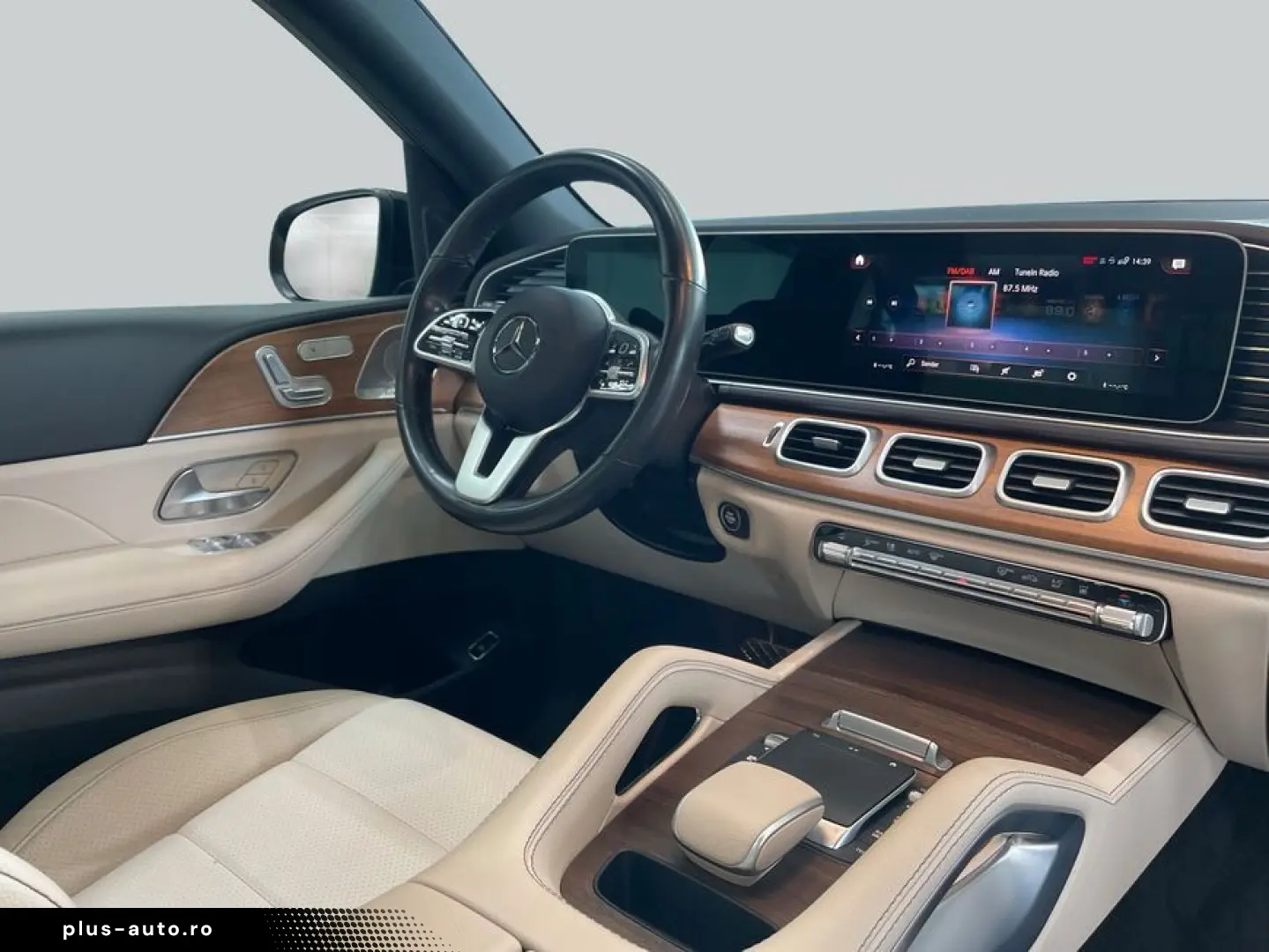 MERCEDES-BENZ GLE 350 de 4M AMG Night 21 AHK Pano