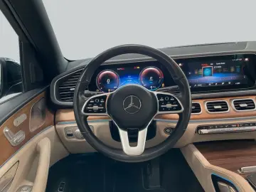MERCEDES-BENZ GLE 350 de 4M AMG Night 21 AHK Pano
