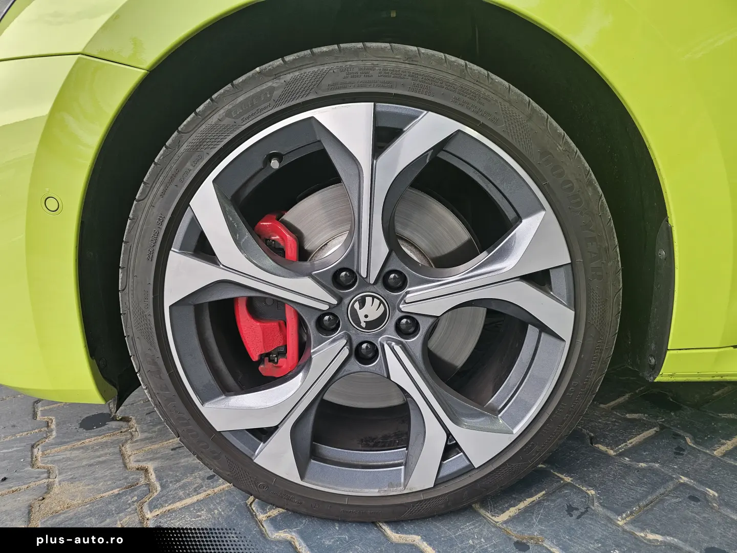 Skoda Octavia 2.0 TSI 265 CP DSG RS