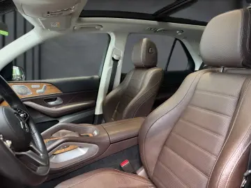 MERCEDES-BENZ GLE 350 de 4M Pano HuD Burmester 360